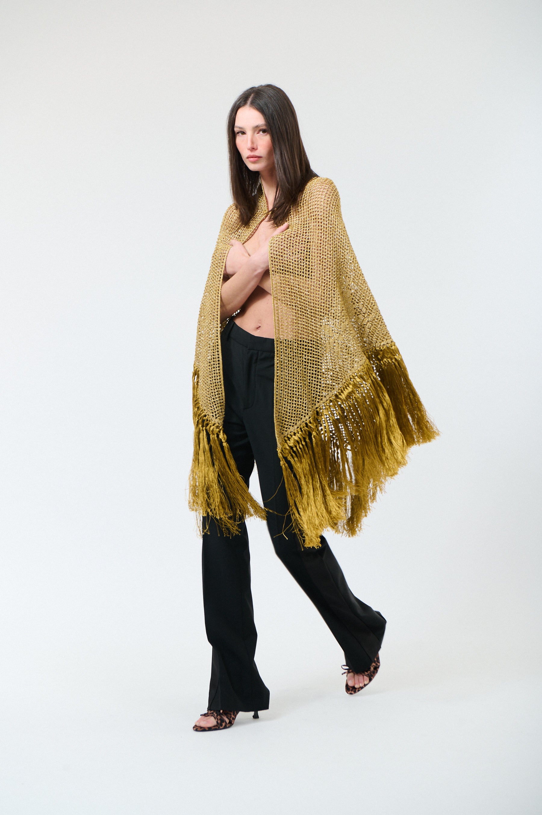 Scialle Rosa in Cupro Silk Blend, Gold, On Model