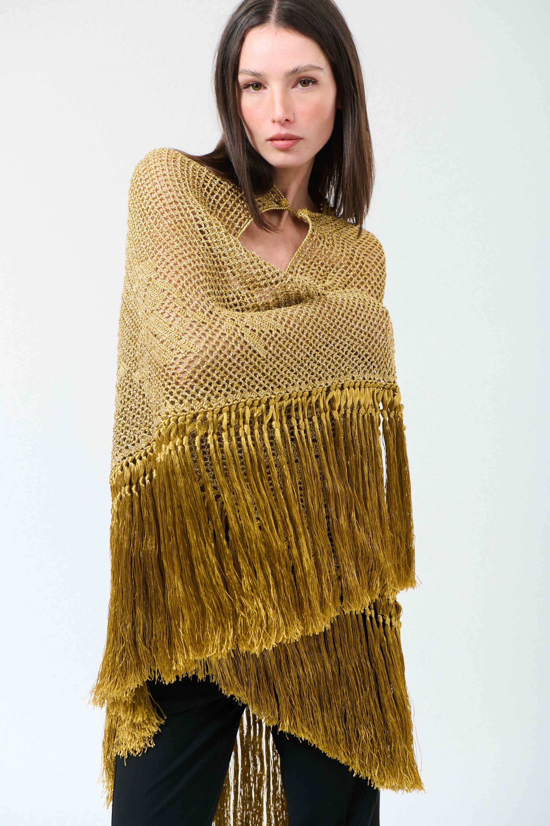 Scialle Rosa in Cupro Silk Blend, Gold, On Model