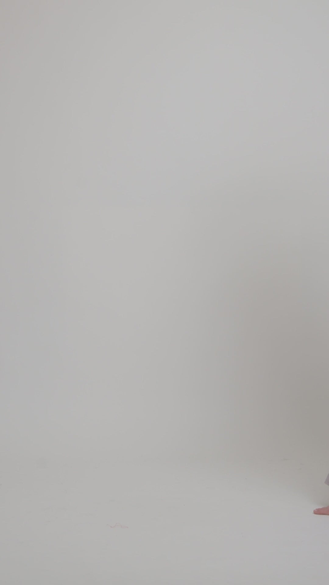 Scialle Coperta in Mohair Silk Blend, Celestial Blue, Video